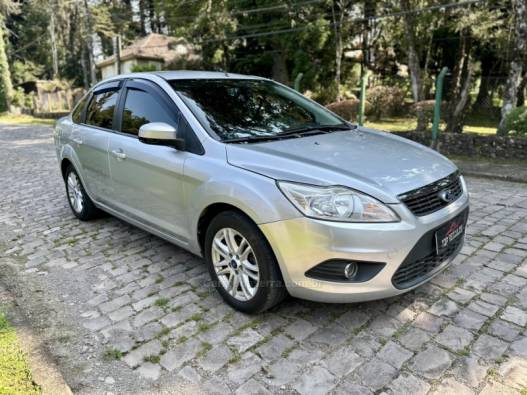 FORD - FOCUS - 2013/2013 - Prata - R$ 44.900,00