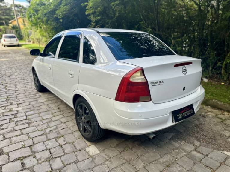 CHEVROLET - CORSA - 2003/2004 - Branca - R$ 24.900,00