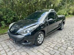 PEUGEOT - HOGGAR - 2010/2011 - Preta - R$ 32.900,00