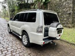 MITSUBISHI - PAJERO FULL - 2013/2013 - Branca - R$ 129.900,00