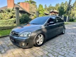 CHEVROLET - CORSA - 2011/2012 - Cinza - R$ 35.900,00